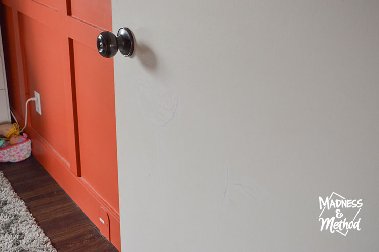 How to Lock Sliding Closet Doors