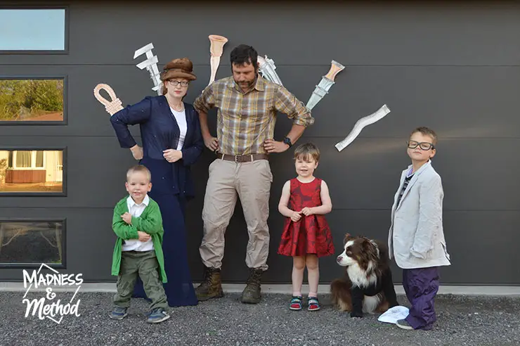 family clue character costumes