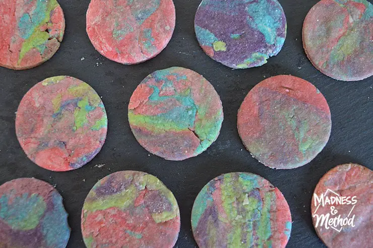 round marbled cookies 