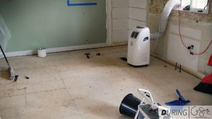 The (painstaking) process of how we took up the old linoleum floors in our kitchen to prepare for the DIY ceramic tile install.