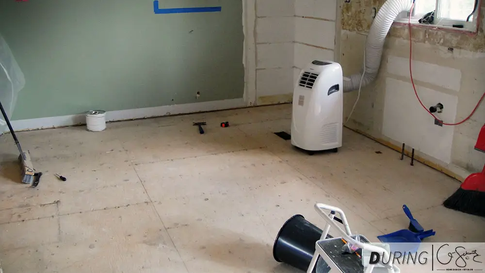 The (painstaking) process of how we took up the old linoleum floors in our kitchen to prepare for the DIY ceramic tile install.