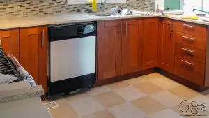 How to "fake" the look of a fancy stainless steel dishwasher - for less than 10$