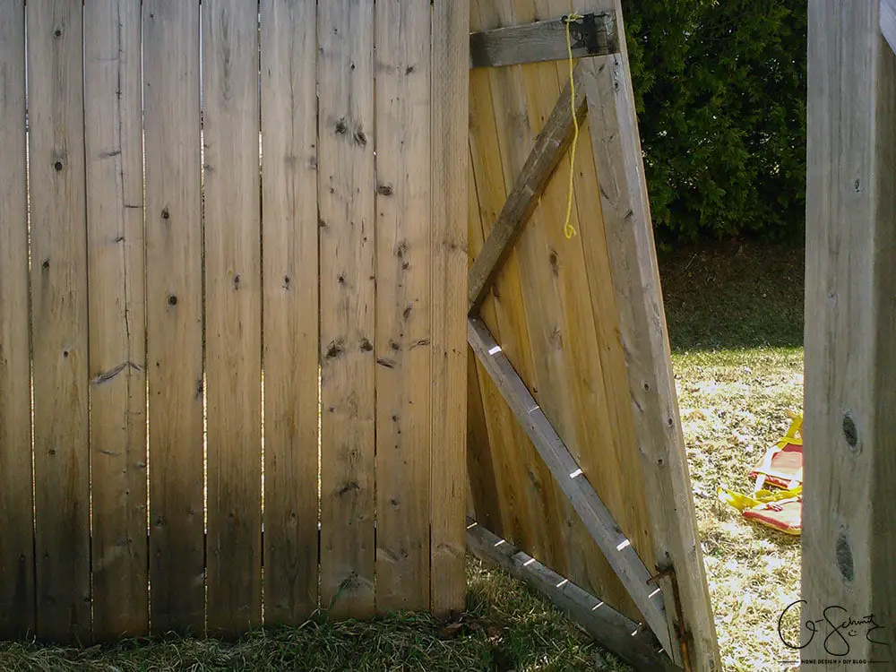 Have you ever attempted a "simple" DIY project that didn't go as planned? If you're looking to install a gate or double wooden door on your fence, read on for good tips and also some advice on things you should avoid!