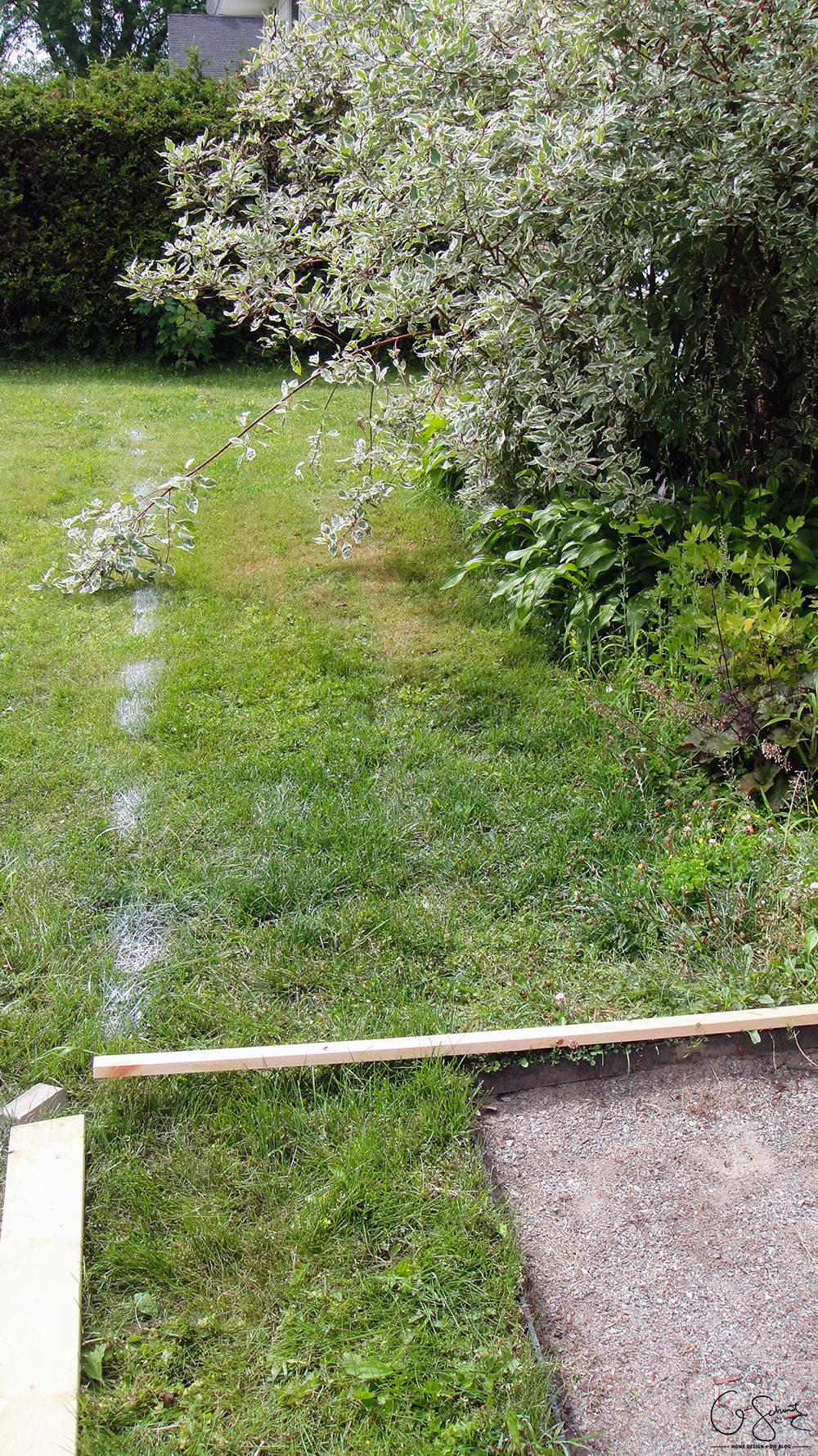 The second step for our DIY Project Walkway this summer – removing turf / sod and grass to make room for landscaping! 