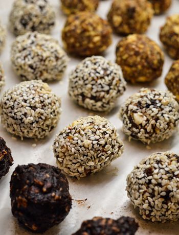 Have you ever made any energy balls or bites? (They're a great, healthy way to satisfy a snack craving in between meals!). Here's my roundup and review of some popular online energy ball recipes, all tried and tested by yours truly!