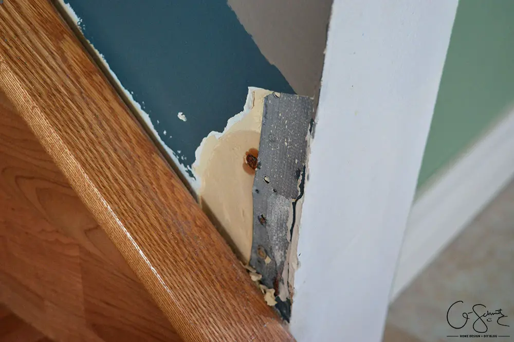 Do you have any millwork in your house? There are so many different styles, and almost no limits to what can be achieved with a few coats of paint and some pieces of trim! Here's an overview of how I was able to add board and batten style millwork to our hallway.