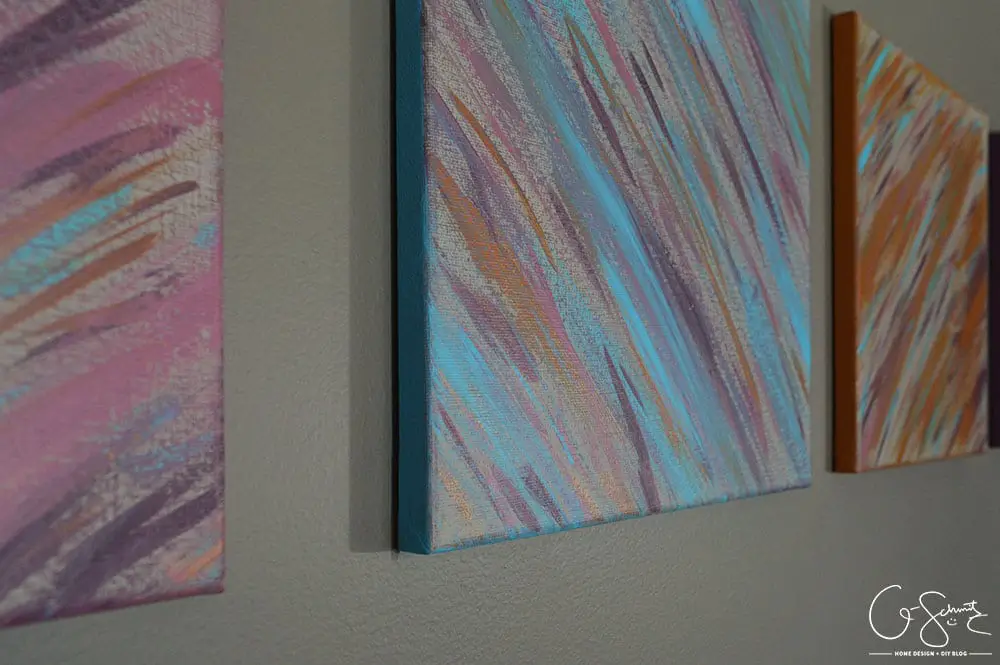 Have you ever painted your own artwork for your home? Anyone can create custom abstract paintings and you don't even have to be crafty! I'll show you how :)