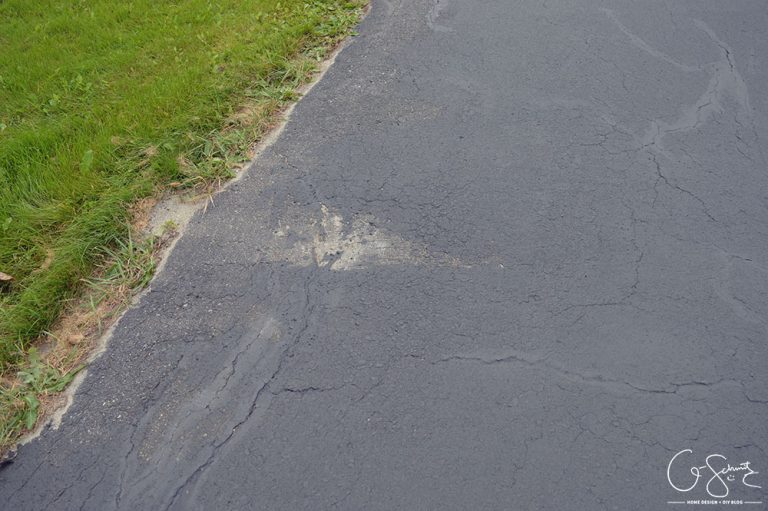 Sealing an Asphalt Driveway Madness & Method
