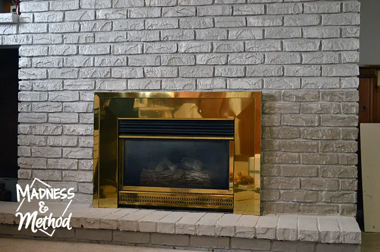 dry-brush-bricks-fireplace-makeover-13