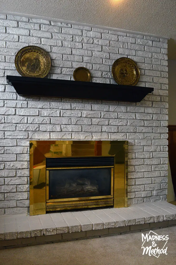 dry-brush-bricks-fireplace-makeover-14