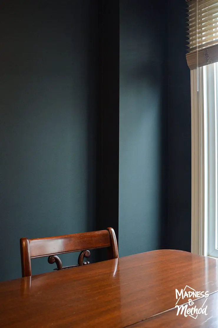 black-dining-rooms-01