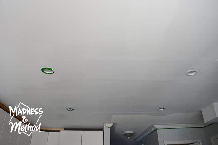 drywall ceiling with pot lights