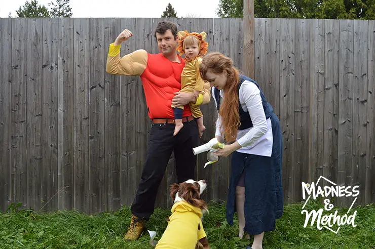 setting up family halloween costume pose