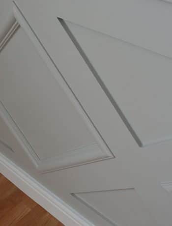 grey wainscoting in diamond pattern