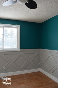 gray diamond wainscoting