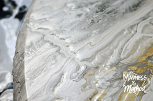 marble table paint pour crazing