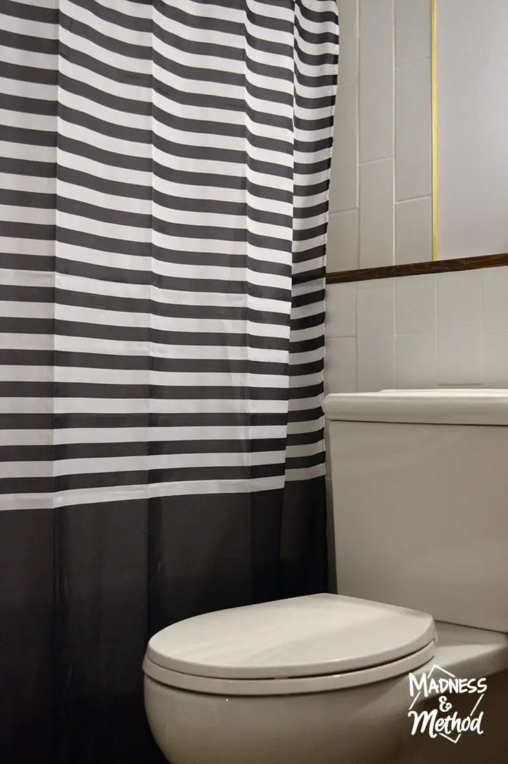 striped bathroom curtain