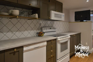 basement kitchen cabinets