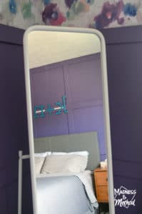 reflection in mirror