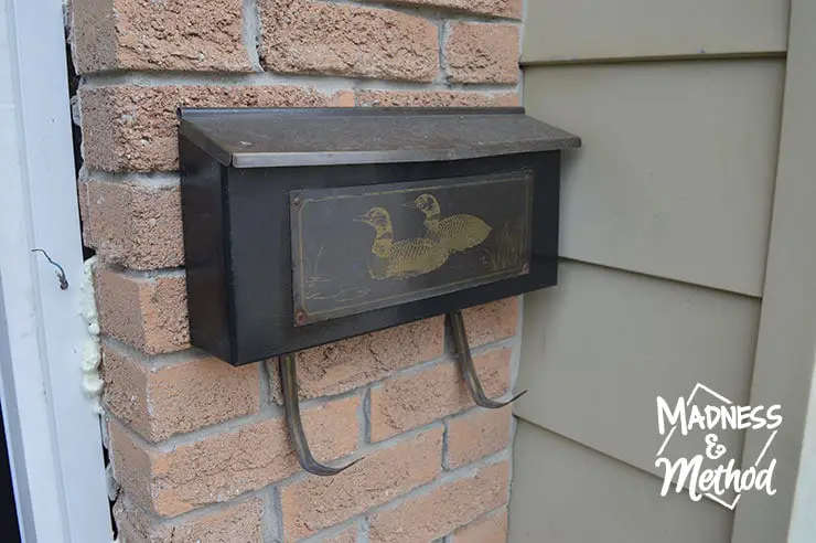 old duck mailbox