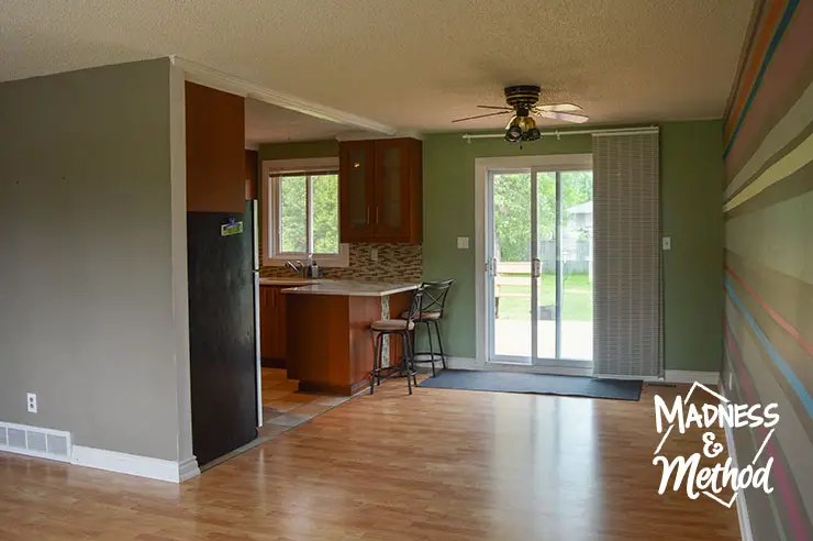 side-split kitchen dining room