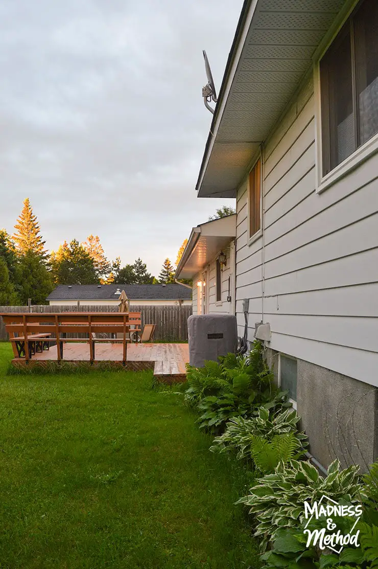 deck off of house