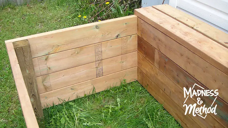 raised garden bed top ledge