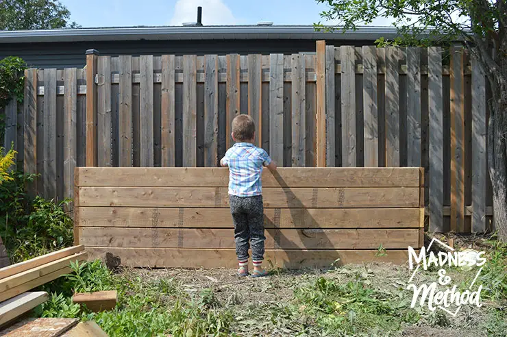 raised garden bed height