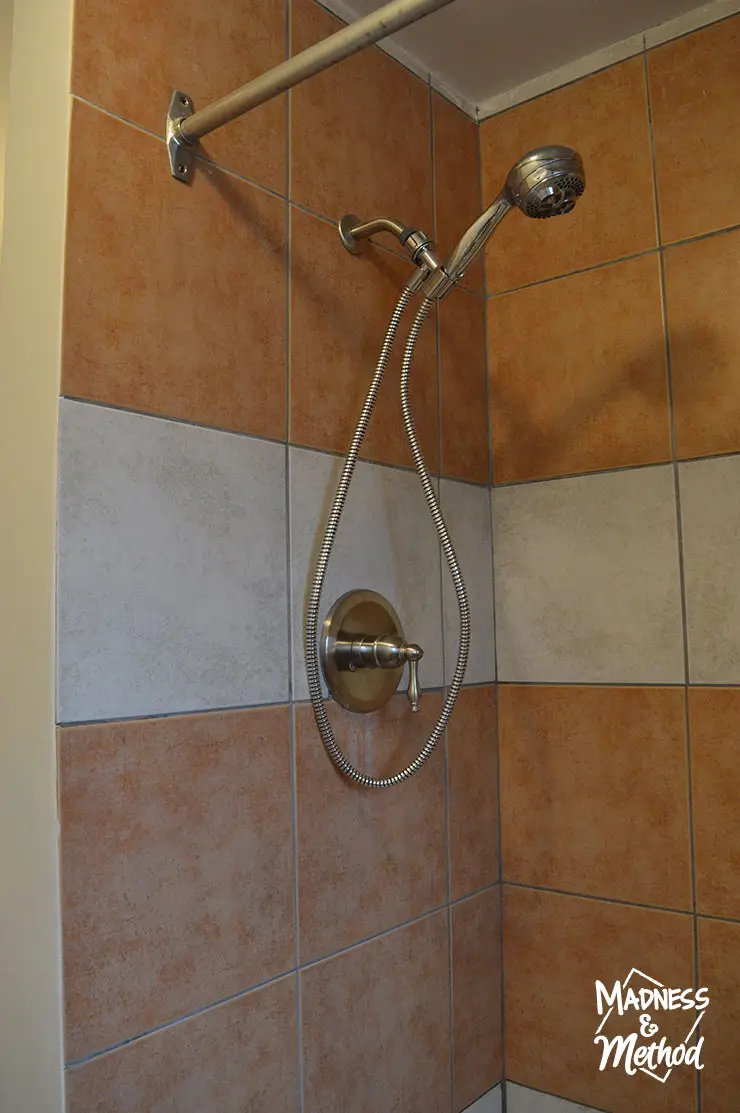 orange stripe bathroom tiles