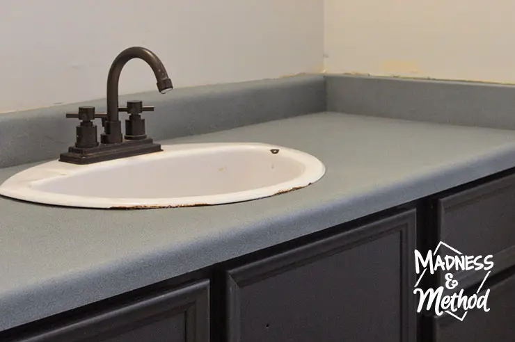 Spray Painting Bathroom Counters Orc 4 Madness Method - How To Paint A Bathroom Vanity Top