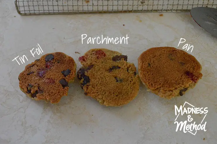 cookies baked on foil vs parchment