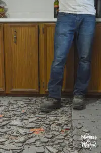 broken kitchen tiles