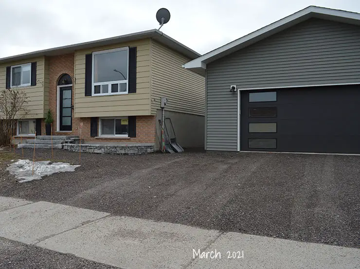 raised ranch detached garage