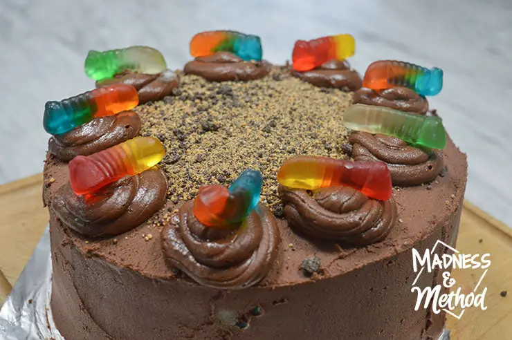 worms and dirt cake