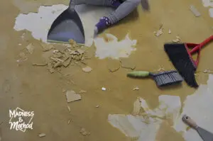 remove glued on carpet pad