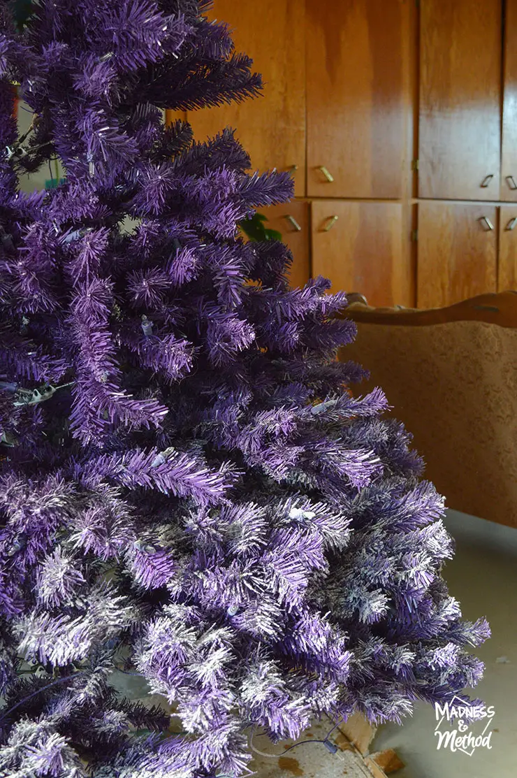 how to flock a purple Christmas tree