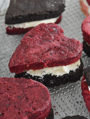 heart shaped red velvet and chocolate brownie sandwiches