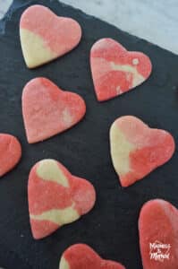 marbled heart cookies