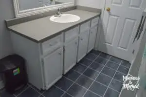painted bathroom floors