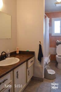 bathroom before renovation